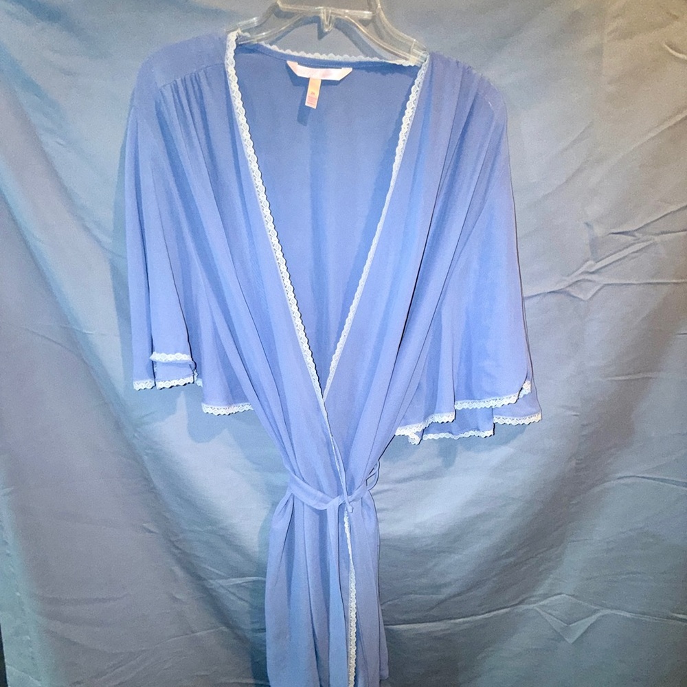 Elegant Periwinkle Robe with White Lace Trim